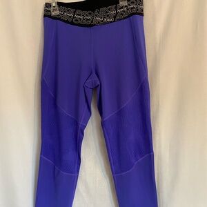 Nike Pro Twist Waist Capri Leggings Mesh Athletic Womens Large Concord Purple